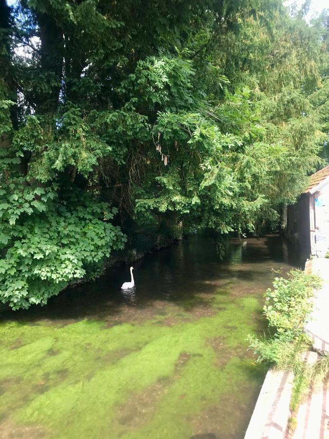 Gite De Mauxe Acquigny المظهر الخارجي الصورة